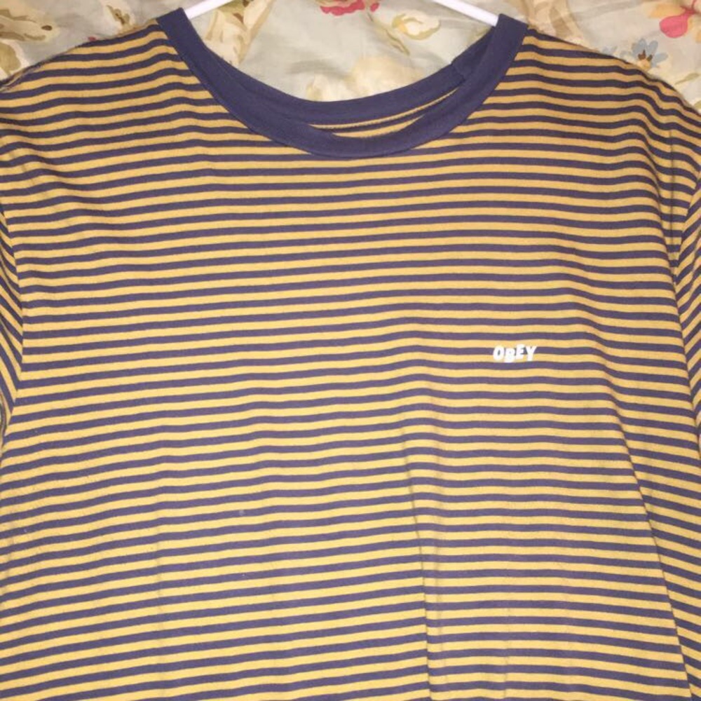 Obey shirt
